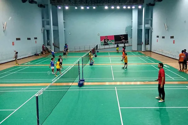 Badminton